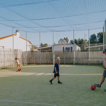 Mobil-home Avec Terrasse A - Api-1-52-1421 * La Bernerie-en-Retz