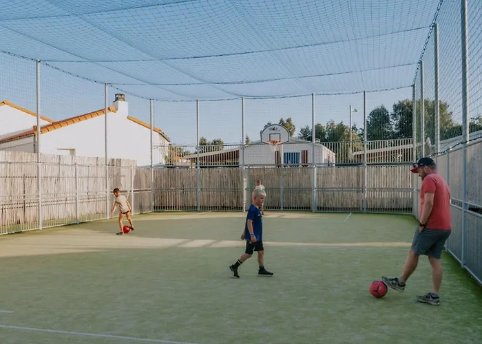 Mobil-home Avec Terrasse A - Api-1-52-1421 * La Bernerie-en-Retz