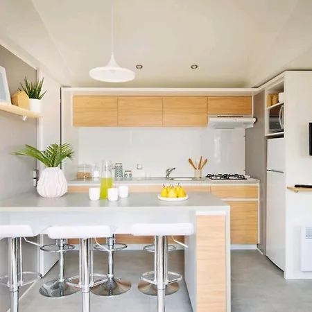 Kemp Mobil-home Avec Terrasse A - Api-1-52-1421 *