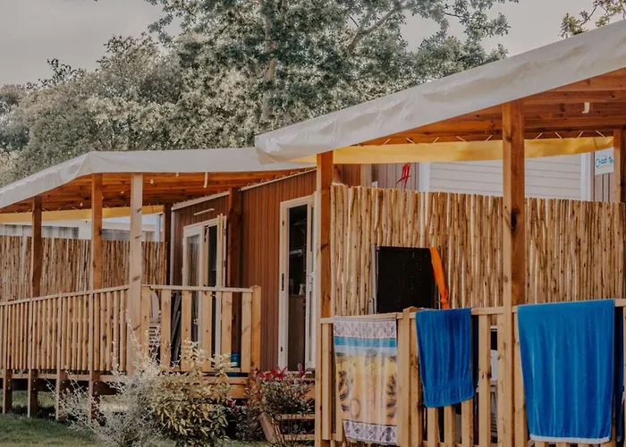 Mobil-home Avec Terrasse A - Api-1-52-1421 * La Bernerie-en-Retz